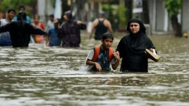 Pessoascomo jogar com bonus 1wincidade inundada