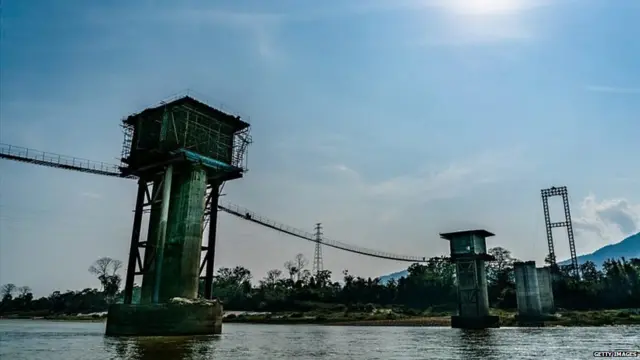 म्यांमार ने साल 2011 में चीन के साथ मितसोन बांध परियोजना को रद्द कर दिया था