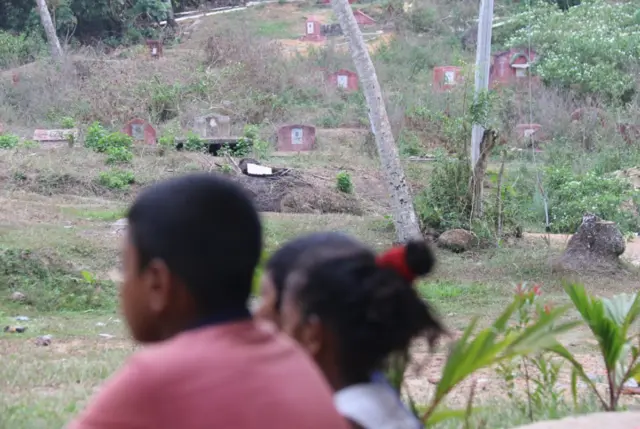 මංජුල සම්පත්ගේ දරුවන් තිදෙනා