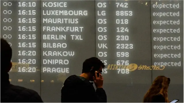 డెకాయ్ ఎఫెక్ట్