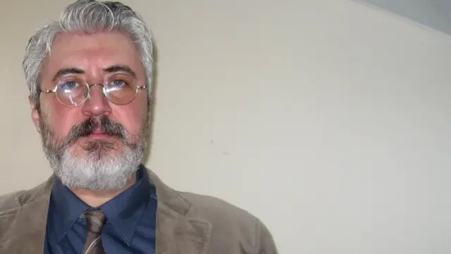 ناصر صفاریان فیلم‌ساز و نویسنده سینمایی