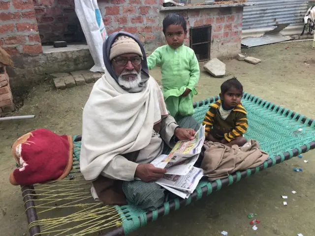 उत्तर प्रदेश, मऊ, आजमगढ़, कालीन उद्योग, महबूब मुक़ादम