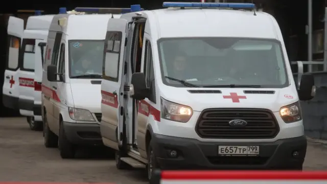 Машины скорой помощи.