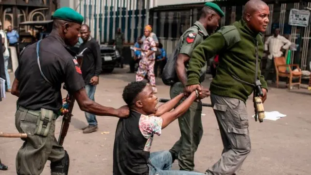 Ndí uweeojii nwúchiri mmadu