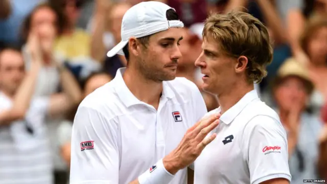 साऊथ अफ्रिकेच्या केविन अँडरसननं अमेरिकेच्या जॉन इस्नरवर मात केली.