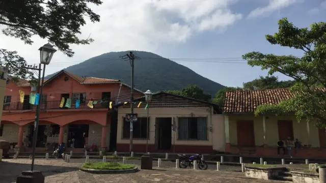 Parque central de Amapala