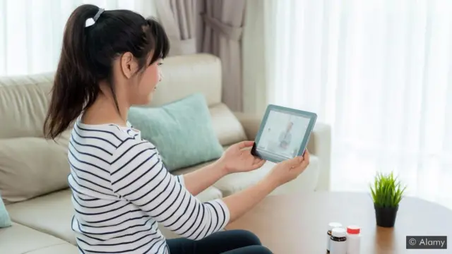 영국 미의학 성형외과 협회에 따르면 봉쇄 기간 동안 성형외과 상담이 70% 증가했다