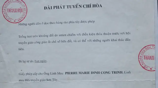 Bản dịch có công chứng của Văn bản ký ngày 17/2/1955 của Đại úy Moirnard xác nhận chủ đất là của Hội truyền giáo và cho phép người dân trồng trọt