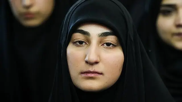 زینب سلیمانی در مراسم یادبود پدرش