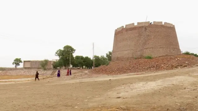 उमरकोट क़िला