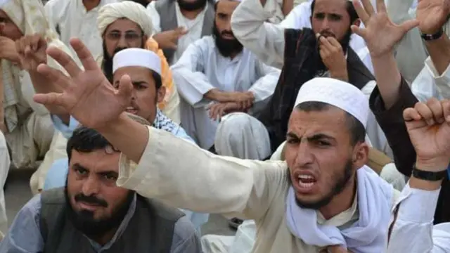 2017-жылдын апрель айынан бери Кытайдын Шинжан-Уйгур районунда мусулман калкын кармап-камоолор күч алды.