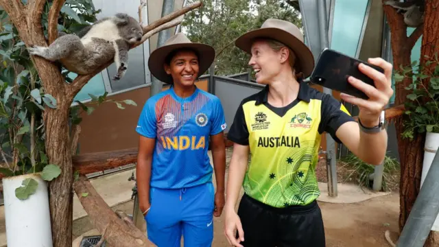 હરમનપ્રીત કૌર અને ઑસ્ટ્રેલિયાના કૅપ્ટન