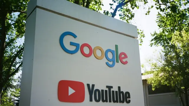 مقر شركة غوغل المالكة لموقع يوتيوب، في وادي السيلكون في ولاية كاليفورنيا الأمريكية