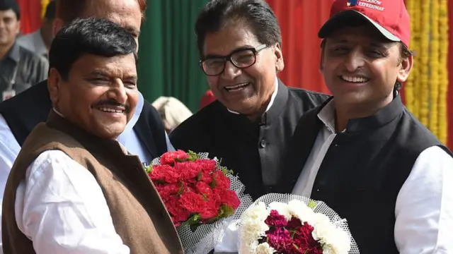 शिवपाल सिंह यादव, अखिलेश यादव