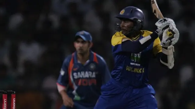 ক্রিকেট, ইংল্যান্ড, ওয়েস্ট ইন্ডিজ