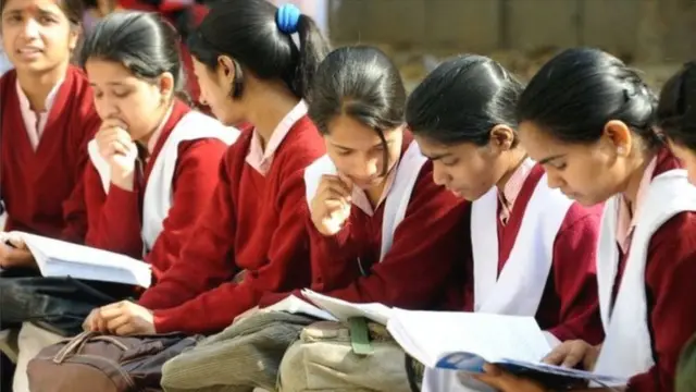 बारावीची परीक्षा कशी होणार?