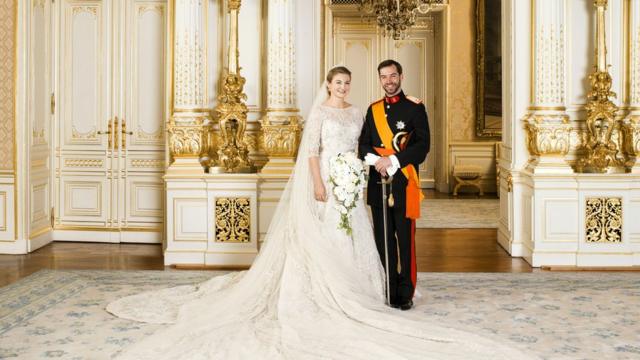 Prince Guillaume and Princess Stephanie of Luxembourg pose for their official photo inside the Grand-Ducal Palace.