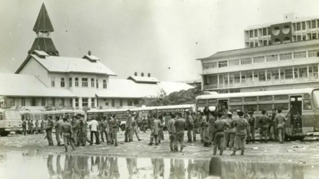 บริเวณสนามฟุตบอล ม. ธรรมศาสตร์