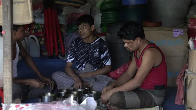 দোকানদার