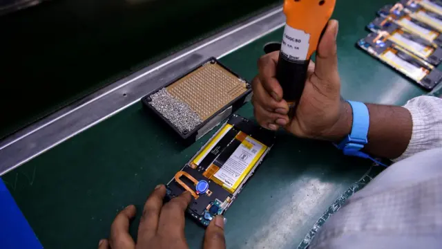 Fabrication de téléphones portables