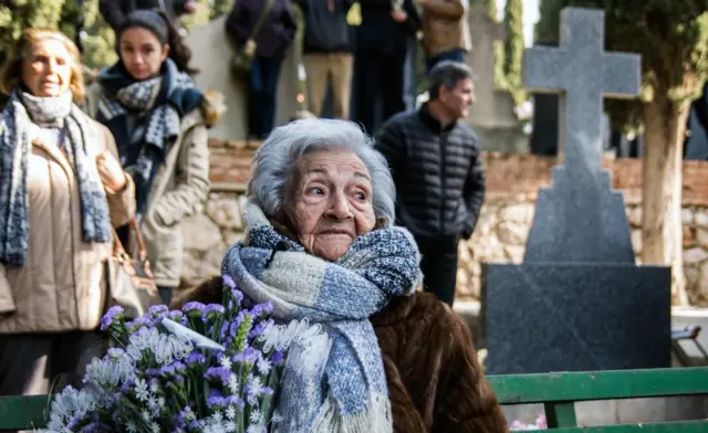 Ascensión Mendieta, daughter of Timoteo Mendieta, on the day of her father's exhumation in 2016