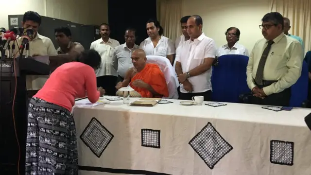 වන්දි ප්‍රදානය