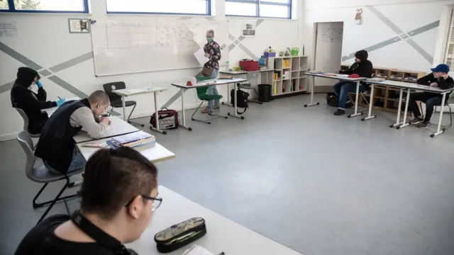 ชั้นเรียนที่โรงเรียน Hannah Hoech community school ในเยอรมนี