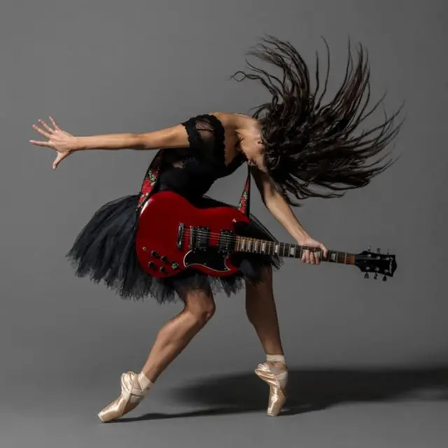 София Линарес