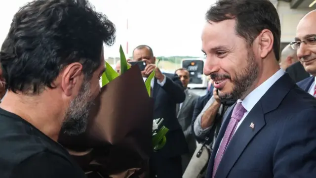 برأت البيراق وهاكان عطاالله