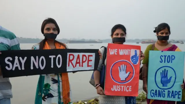 হায়দ্রাবাদ ধর্ষণের বিরুদ্ধে কলকাতায় নারী সংগঠনদের বিক্ষোভ, ৩০-১১-২০১৯।