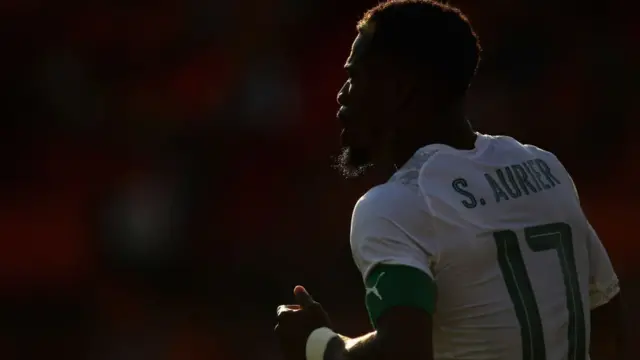 Serge Aurier ne sera pas en Russie avec la Côte d'ivoire.