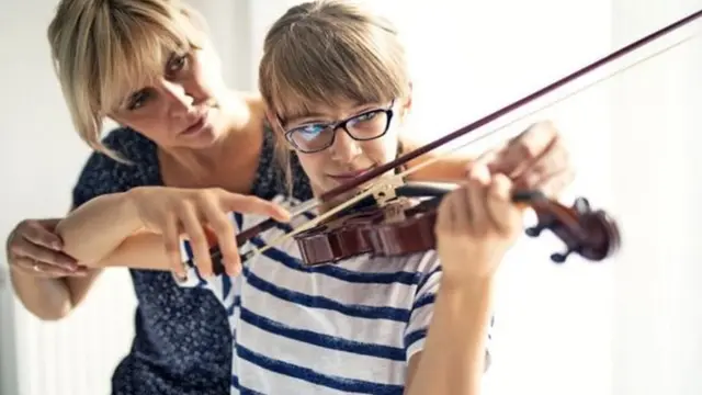 वायलन सीखना