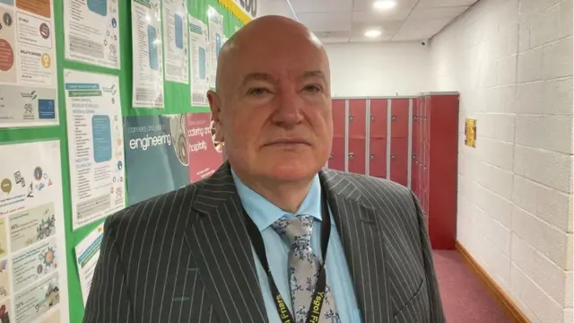 नील फोडेन