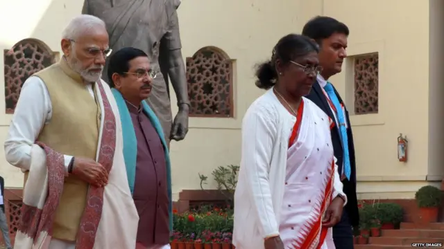 ਨਰਿੰਦਰ ਮੋਦੀ ਅਤੇ ਰਾਸ਼ਟਰਪਤੀ ਮੁਰਮੂ