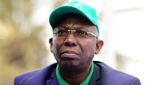 Le leader du PUR s'est beaucoup investi dans l'informatique, étant le premier Sénégalais à décrocher un doctorat dans ce domaine.