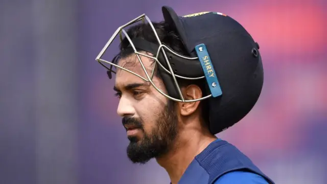 લોકેશ રાહુલ