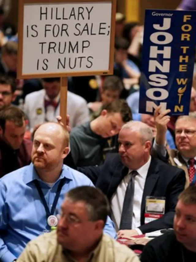 Miembros del Partido Libertario en la Convención de Orlando.