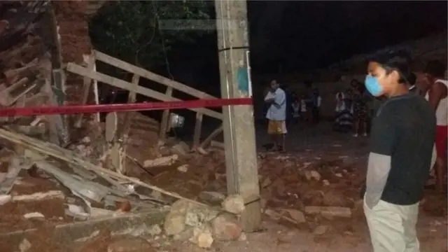 Daños en una construcción en Chiapas, México.