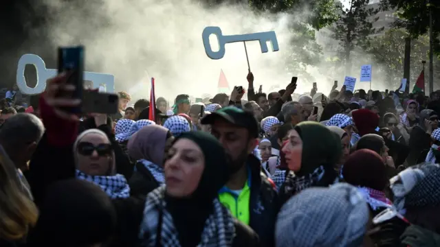 На фото учасники пропалестинського маршу в сіднейському Гайд-парку.