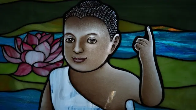 กระจกสี