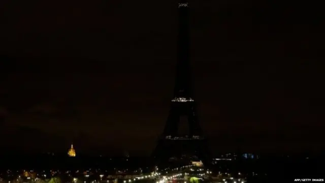 एफिल टावर