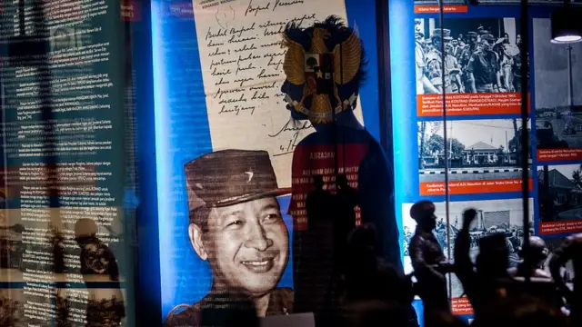 Pengunjung di Museum Soeharto, Yogyakarta.