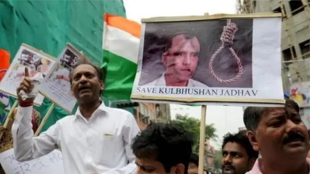 కుల్‌భూషణ్ జాధవ్