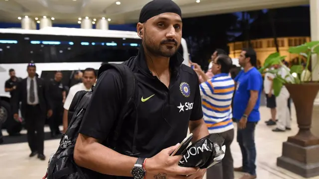 সাবেক ক্রিকেটার হরভজন সিং