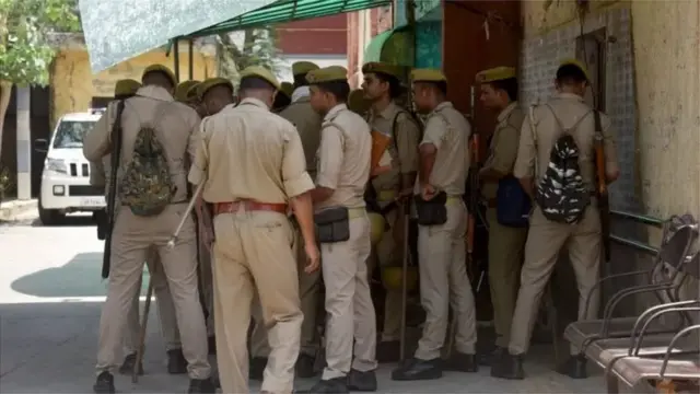 પ્રતીકાત્મક તસવીર