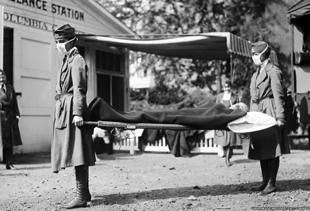 20व्या शतकाच्या सुरुवातीला प्लेगमुळे अनेकांचे जीव गेले होते.