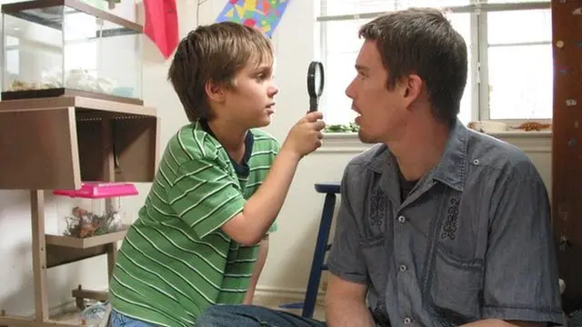 Ellar Coltrane and Ethan Hawke in Boyhood