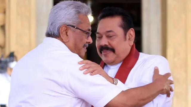 गोटाबाया राजपक्षे आणि महिंदा राजपक्षे