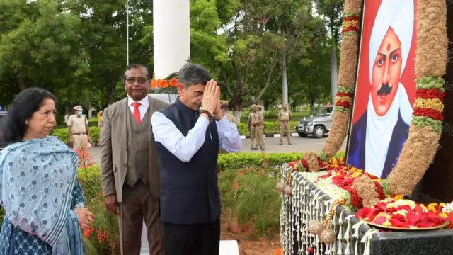 ஆளுநர் ரவி