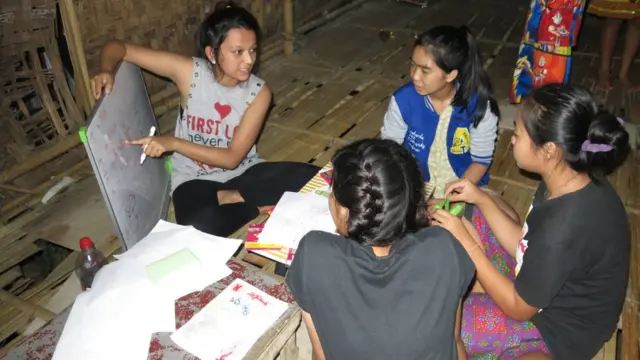 Feminist တစ်ယောက်အတွက်ကိုယ်ယုံကြည်တာကိုလုပ်ဖို့ ချစ်ခင်သူတွေကို ဆုံးရှုံးဖို့အသင့်ပြင်ထားတယ်လို့ ဆို